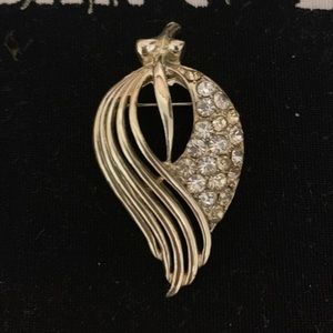 Vintage Coro Pin/Brooch